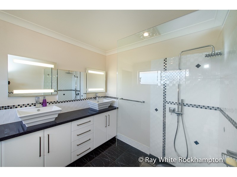5 Inverary Way, Rockyview QLD 4701