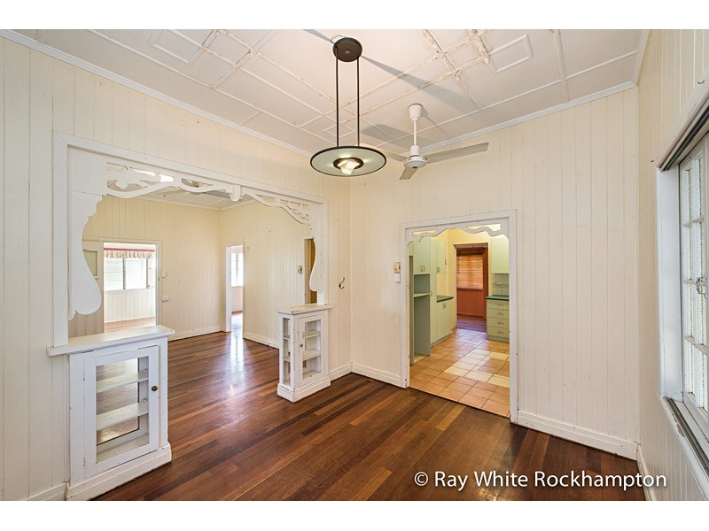 84 Clifton Street, Berserker QLD 4701