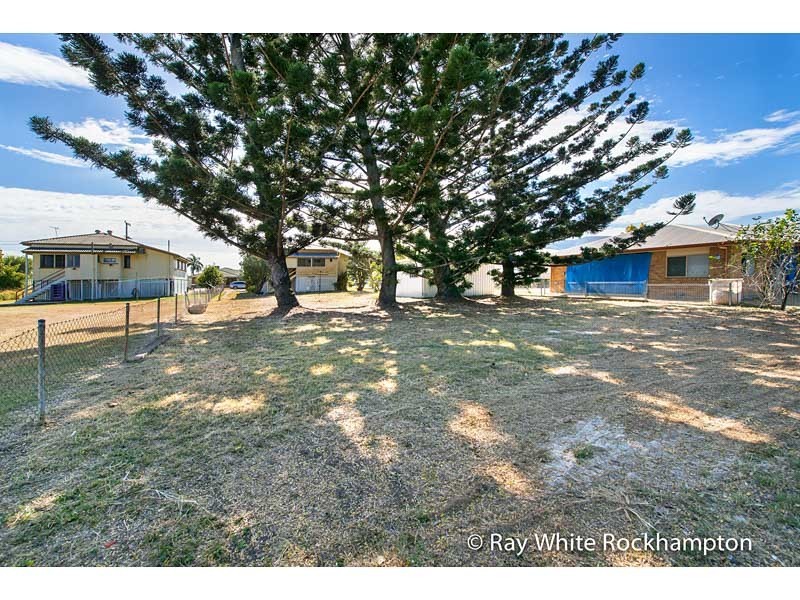 84 Clifton Street, Berserker QLD 4701