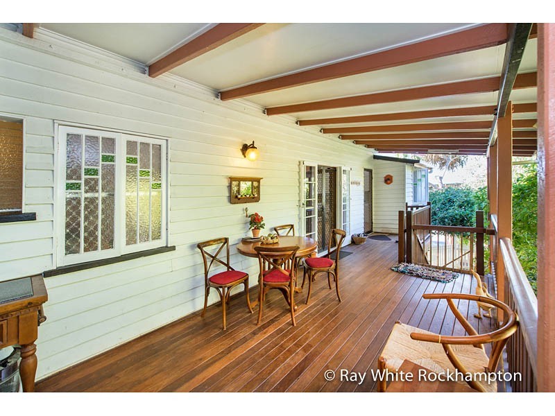 7 Penlington Street, The Range QLD 4700