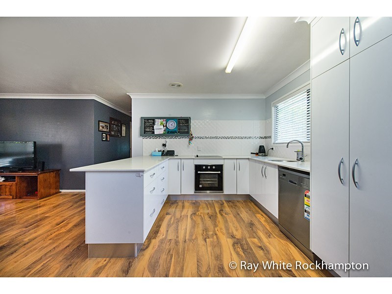 1 Buxton Drive, Gracemere QLD 4702