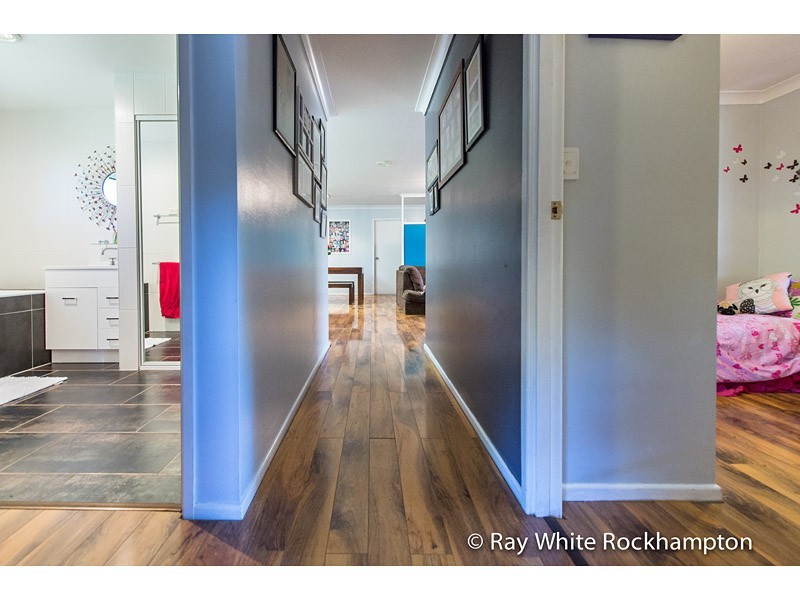 1 Buxton Drive, Gracemere QLD 4702