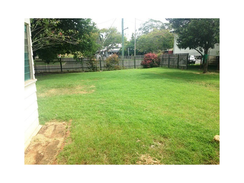 8 Rossmoya Road, The Caves QLD 4702