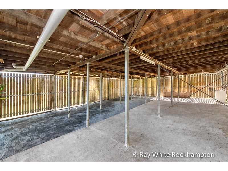 337 East Street, Depot Hill QLD 4700