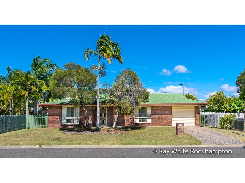 11 Kawana Close, Kawana QLD 4701
