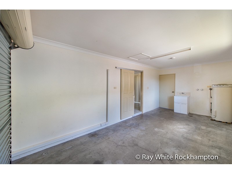 11 Kawana Close, Kawana QLD 4701