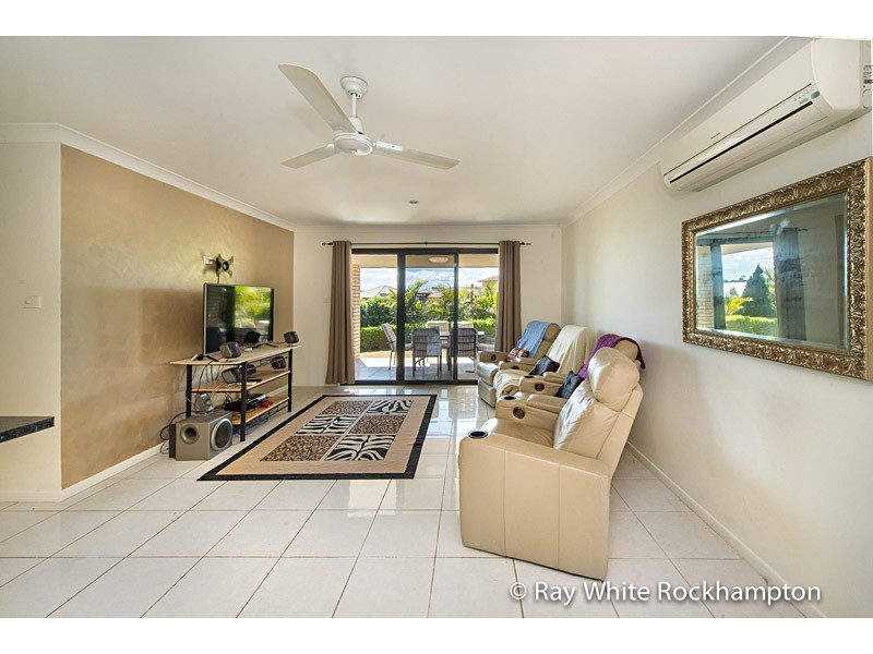 27 John Oxley Drive, Gracemere QLD 4702
