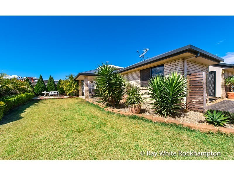 27 John Oxley Drive, Gracemere QLD 4702
