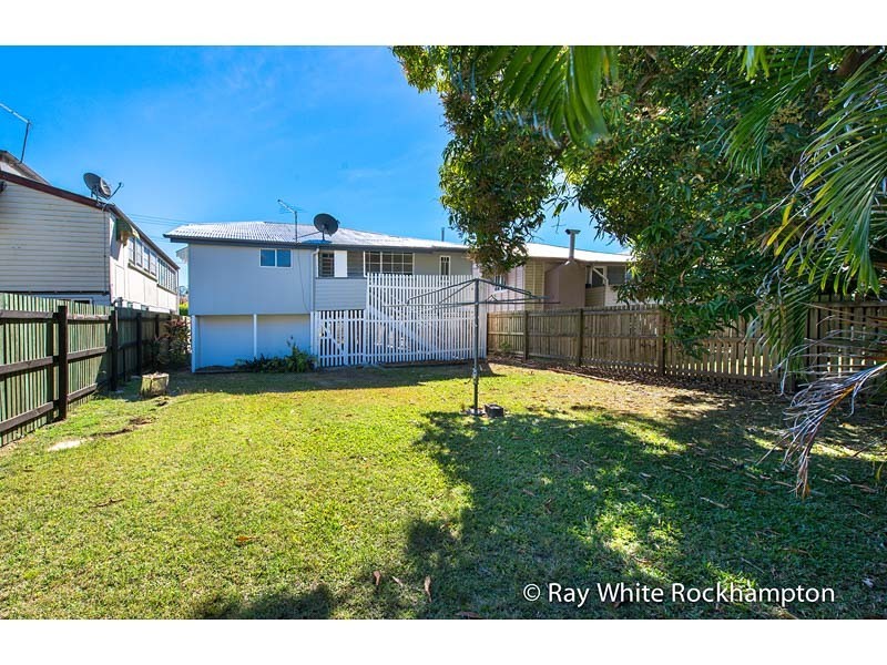 213 Denham Street, The Range QLD 4700