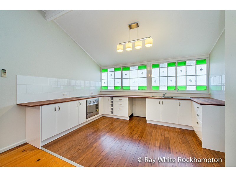 213 Denham Street, The Range QLD 4700