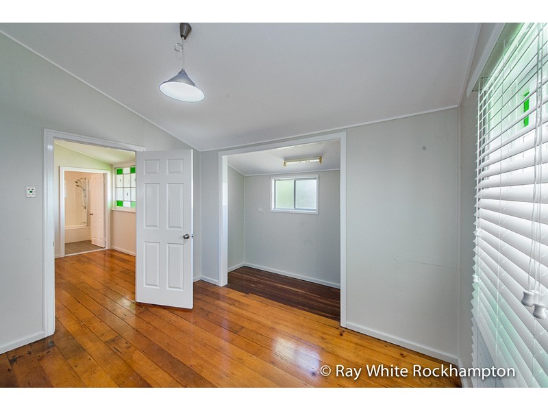 213 Denham Street, The Range QLD 4700