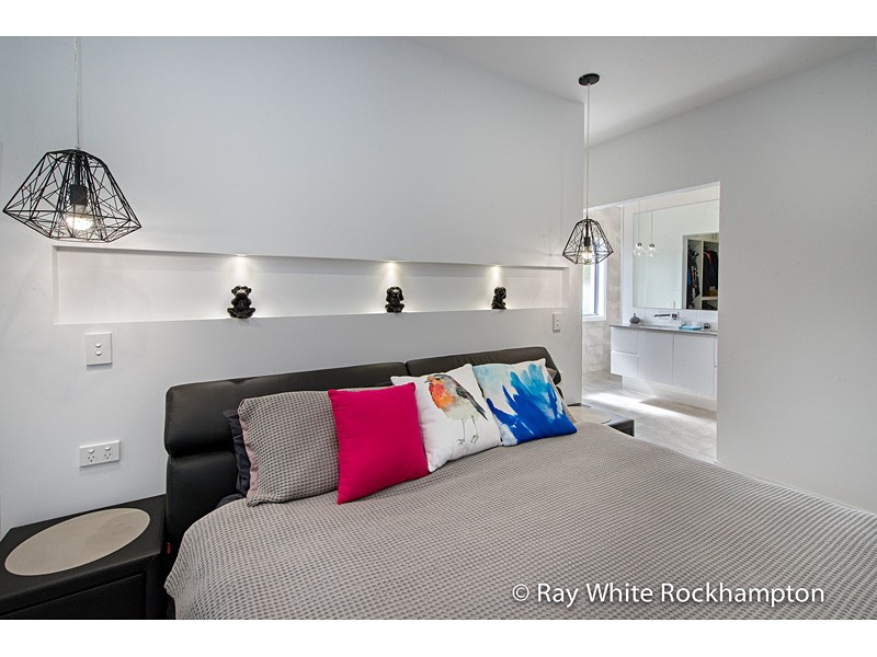 50 Stirling Drive, Rockyview QLD 4701