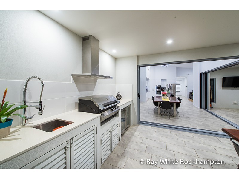 50 Stirling Drive, Rockyview QLD 4701