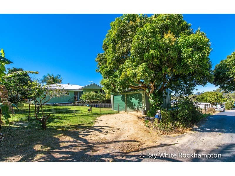 14 Cairns Street, The Range QLD 4700