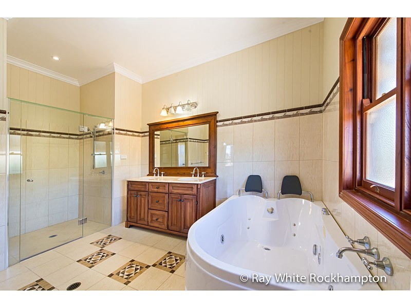 14 Maddison Avenue, Rockyview QLD 4701