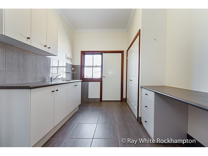 14 Maddison Avenue, Rockyview QLD 4701