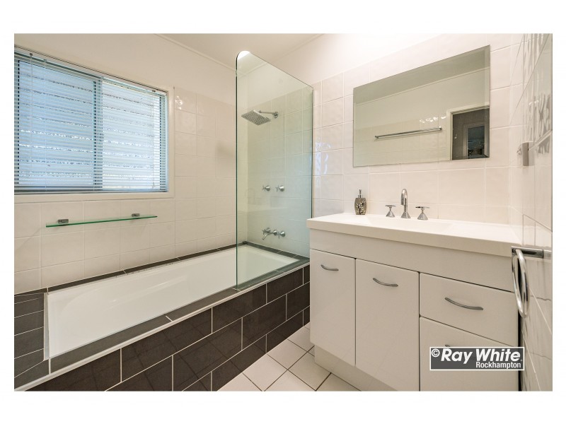 331 Duthie Avenue, Frenchville QLD 4701