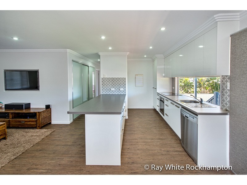 83 Menzies Street, Park Avenue QLD 4701