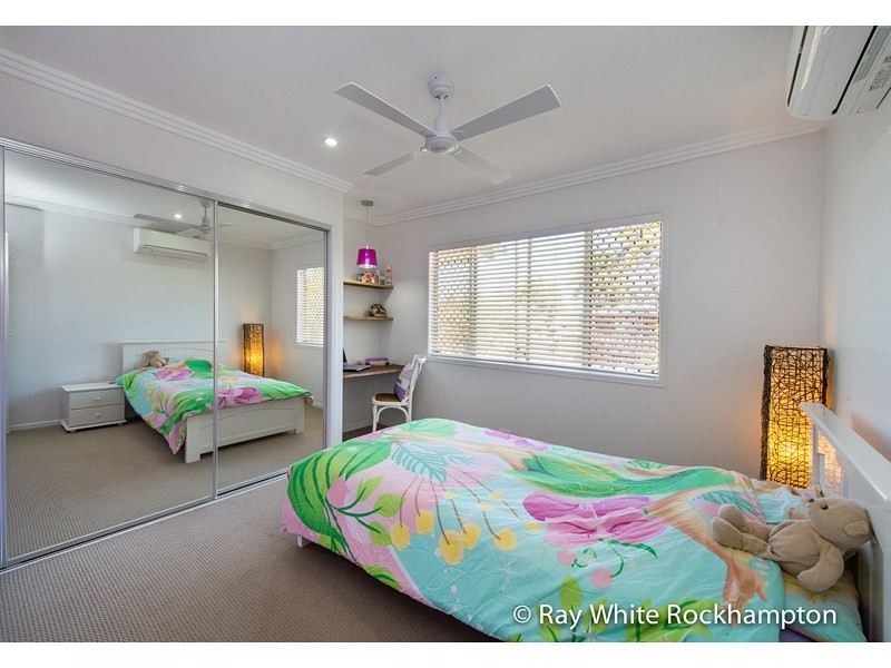 83 Menzies Street, Park Avenue QLD 4701