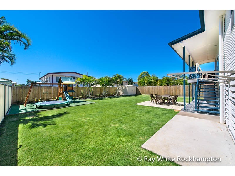 83 Menzies Street, Park Avenue QLD 4701