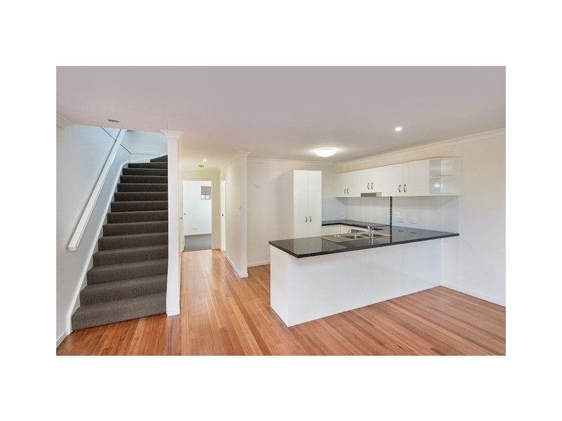 1/77 Livingstone Street, Berserker QLD 4701