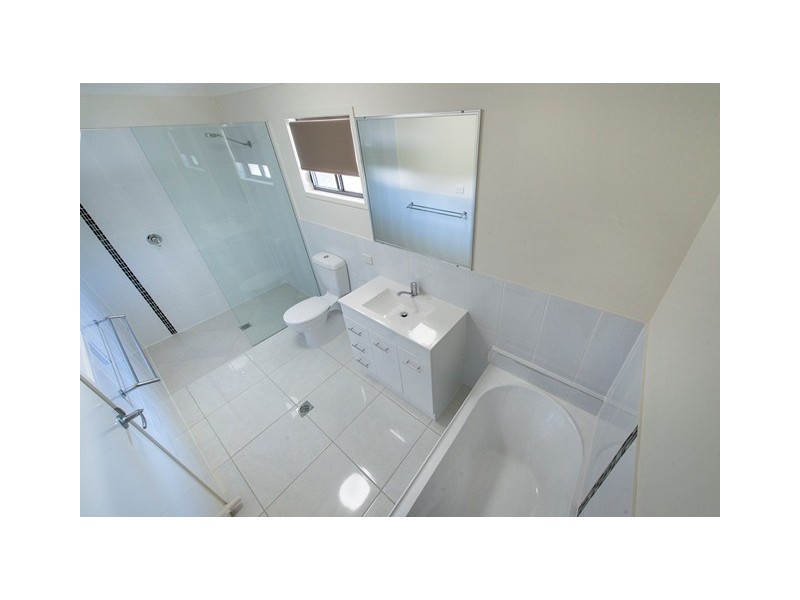1/77 Livingstone Street, Berserker QLD 4701