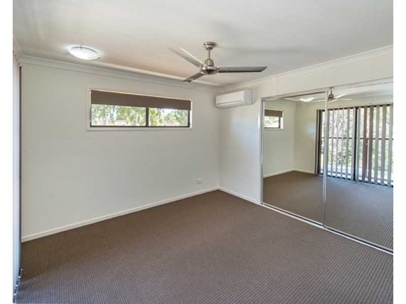 2/77 Livingstone Street, Berserker QLD 4701