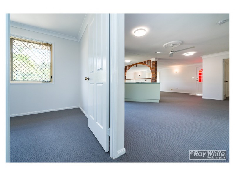 11 Kawana Close, Kawana QLD 4701