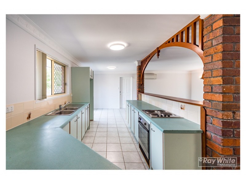 11 Kawana Close, Kawana QLD 4701