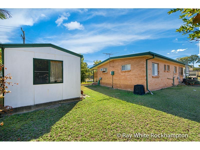 130 Pierce Street, Koongal QLD 4701