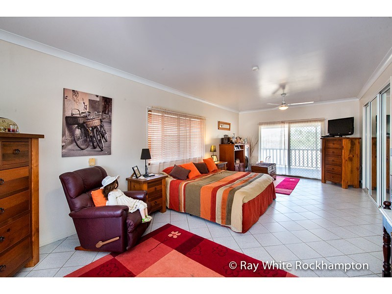 49792 Burnett Highway, Walmul QLD 4714