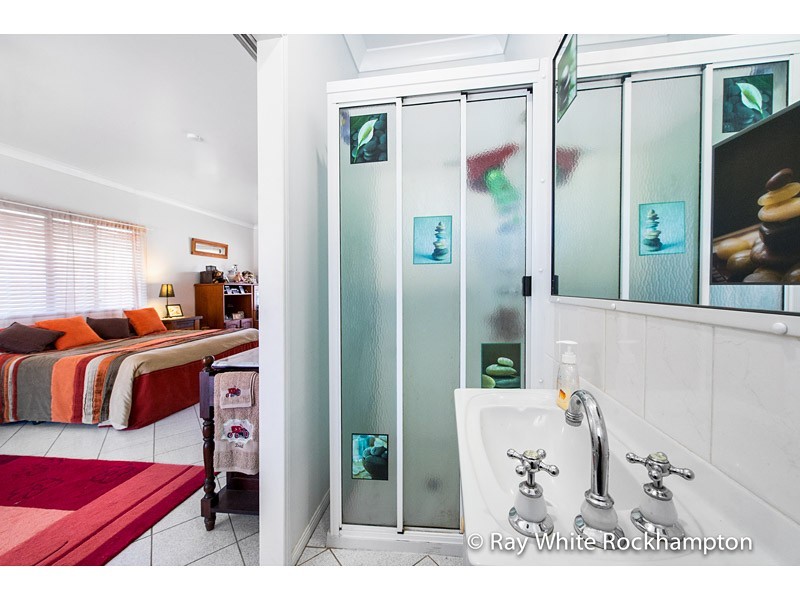 49792 Burnett Highway, Walmul QLD 4714