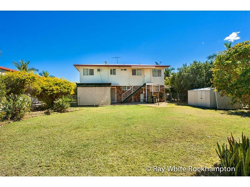 50 Bean Avenue, Parkhurst QLD 4702