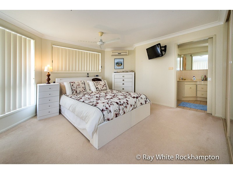 12 Sunrise Crescent, Gracemere QLD 4702