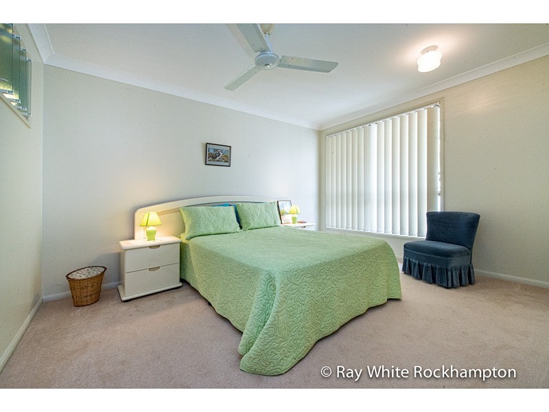 12 Sunrise Crescent, Gracemere QLD 4702