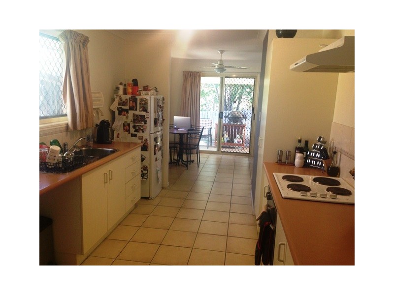 3/259 Carlton Street, Kawana QLD 4701