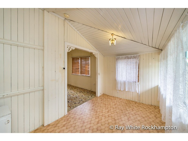 8 Heath Street, Wandal QLD 4700