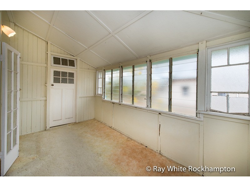 8 Heath Street, Wandal QLD 4700