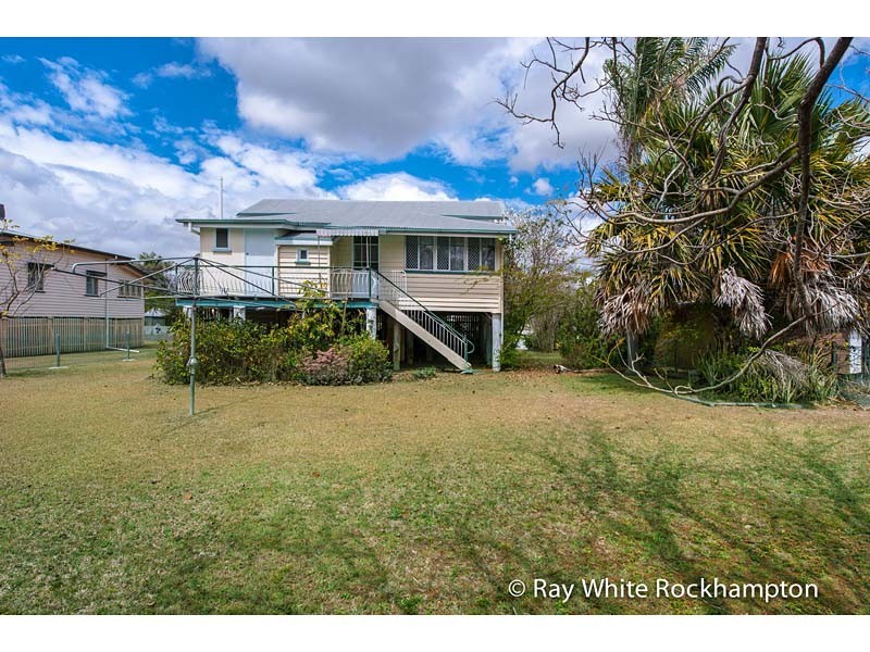 8 Heath Street, Wandal QLD 4700