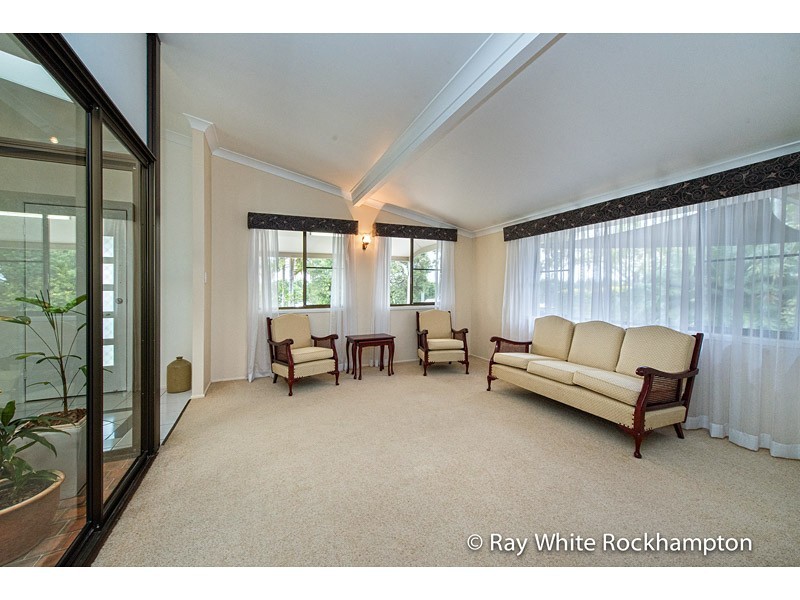 25 Belmont Road, Parkhurst QLD 4702