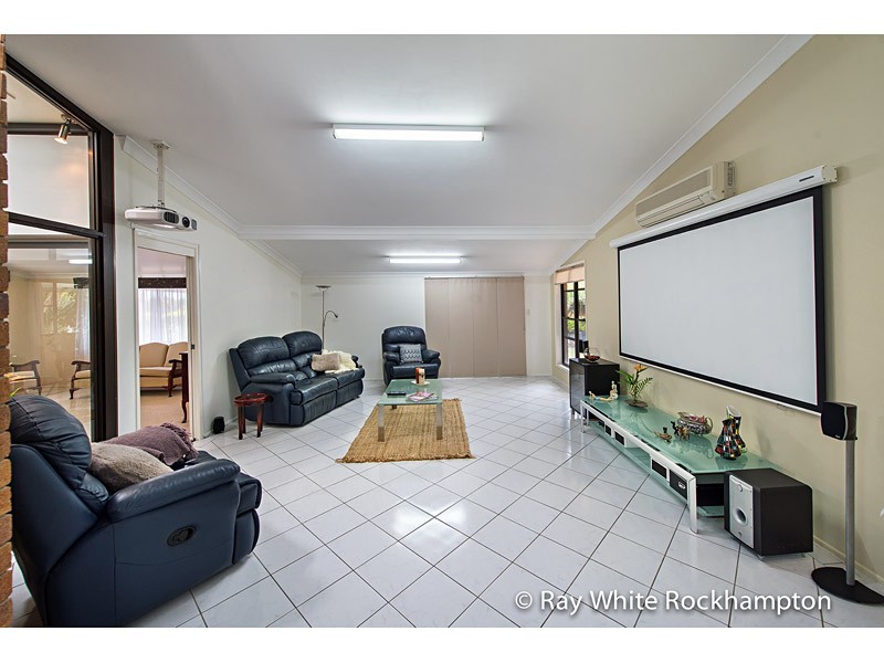 25 Belmont Road, Parkhurst QLD 4702