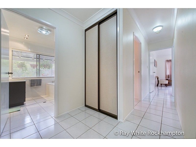 25 Belmont Road, Parkhurst QLD 4702