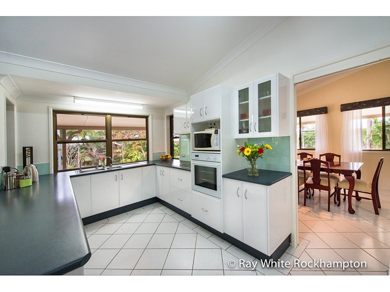 25 Belmont Road, Parkhurst QLD 4702