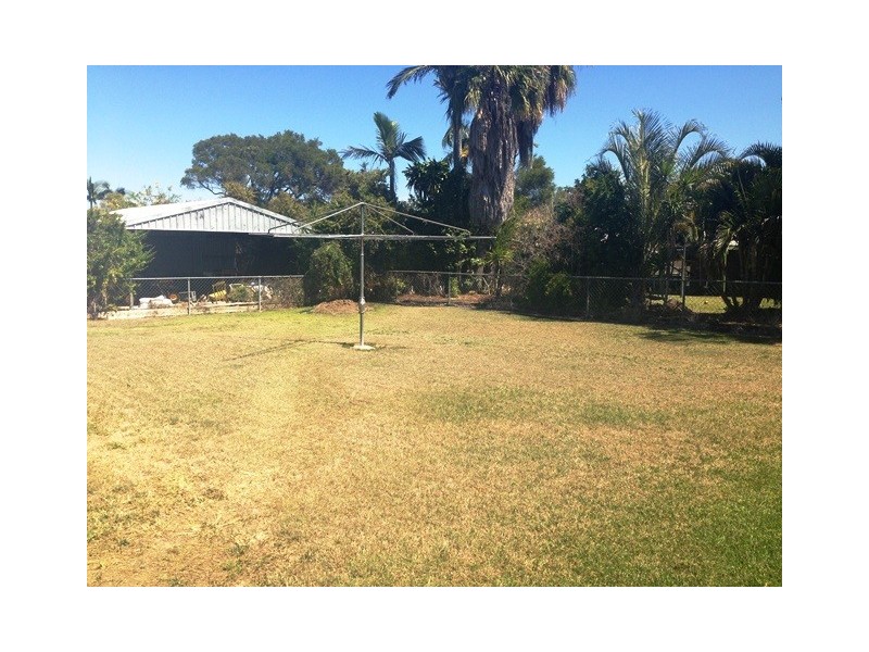 123 Sisley Street, Koongal QLD 4701