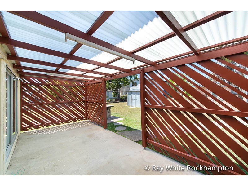 7 Westmoreland Street, Kawana QLD 4701