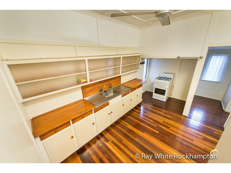 991 Norman Road, Parkhurst QLD 4702