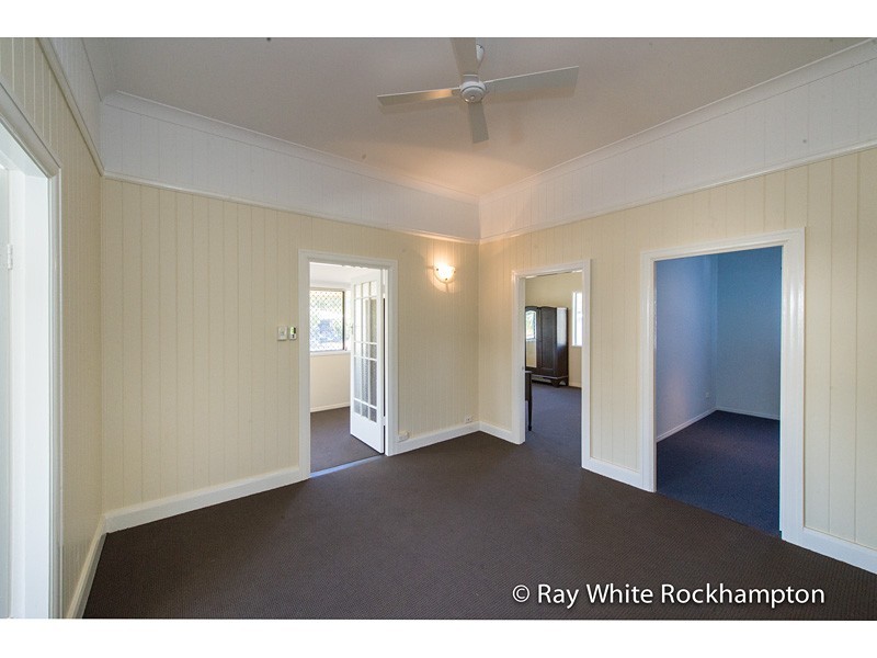 9 Pilkington Street, Koongal QLD 4701