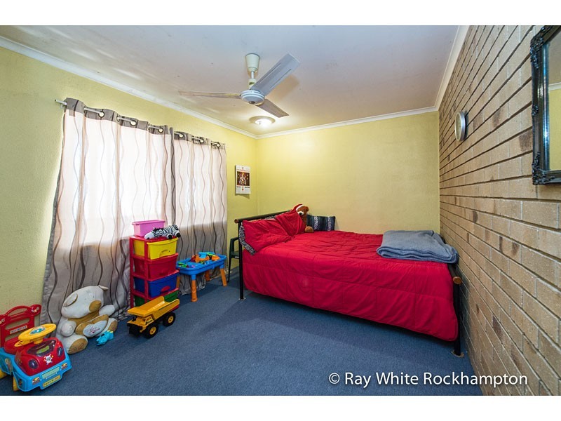 3/44 Haynes Street, Park Avenue QLD 4701