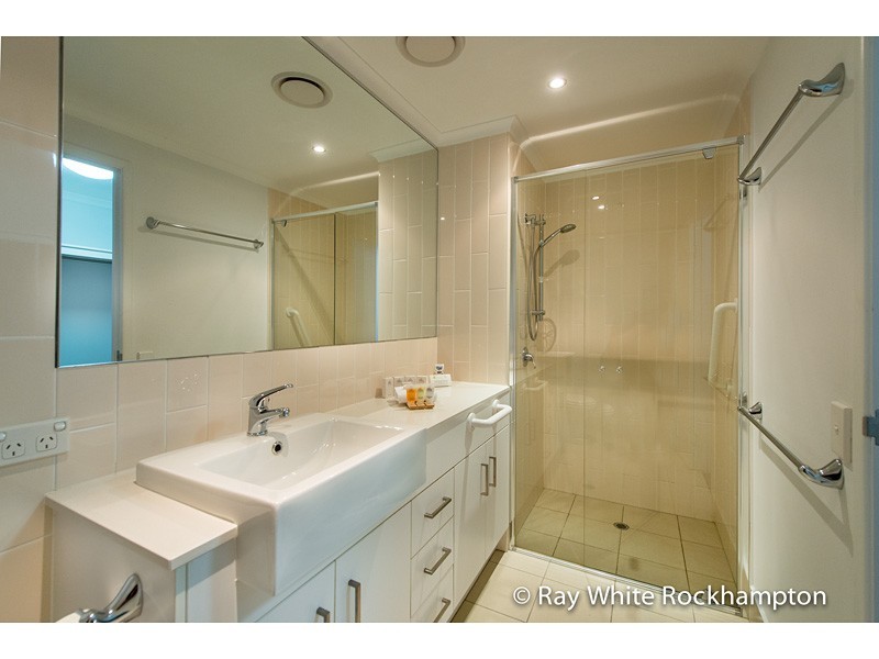 805/102-108 Victoria Parade, Rockhampton City QLD 4700