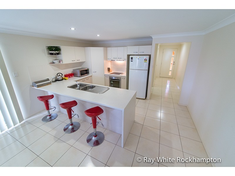 5 Argyle Avenue, Parkhurst QLD 4702